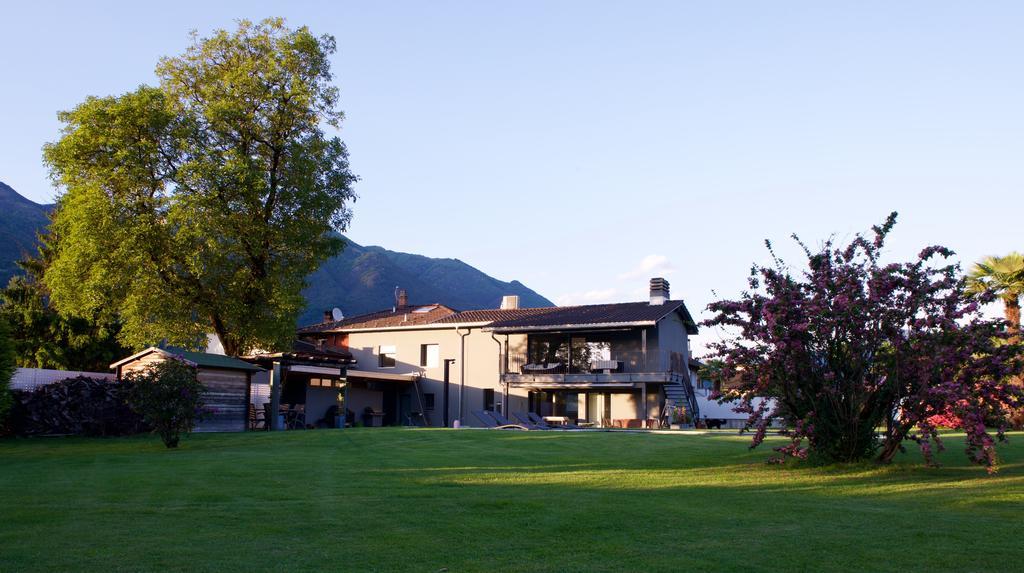 B&B Aura Rossa Quartino Exterior photo